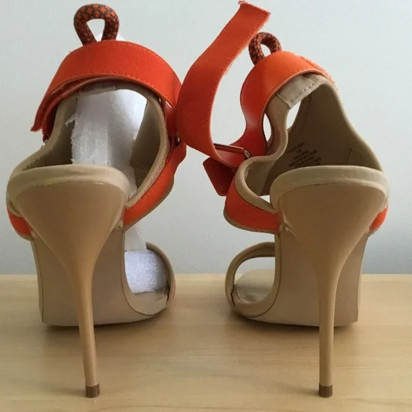 Steve Madden Sandals - Picture 6 of 9